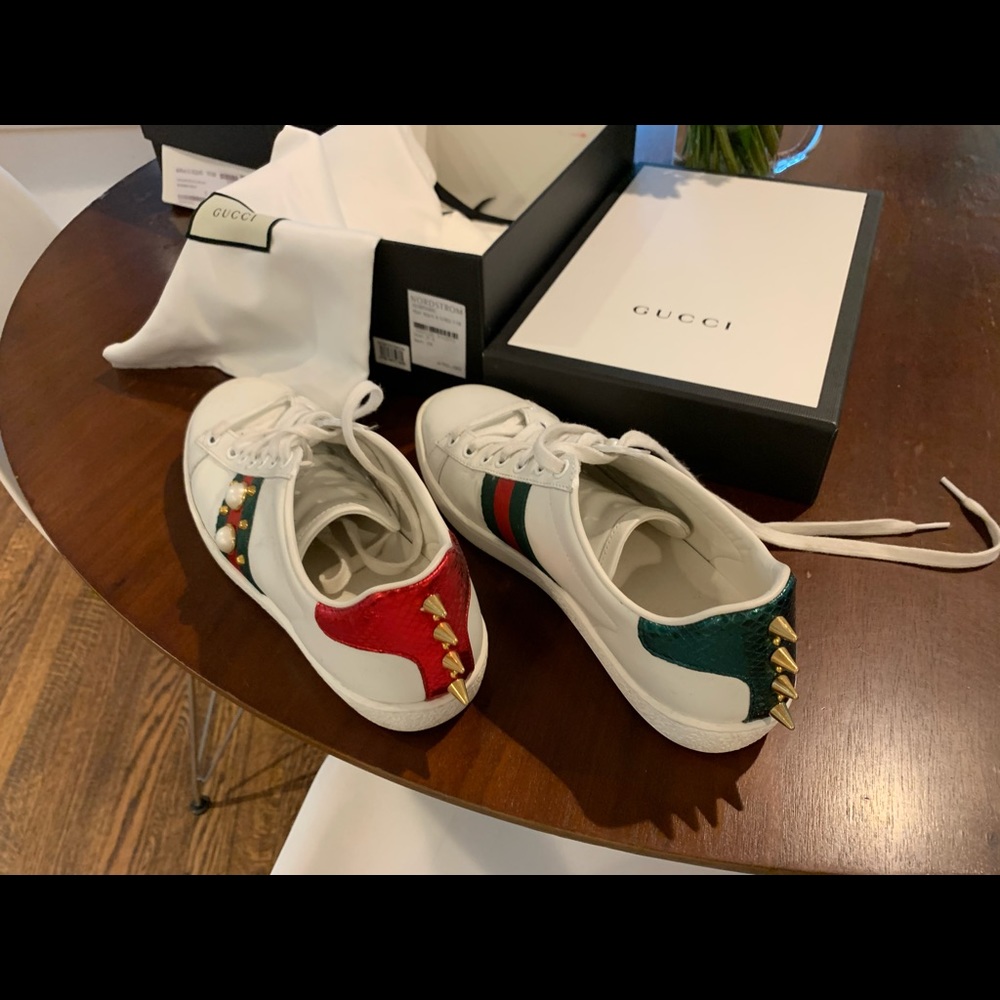 Gucci sneakers